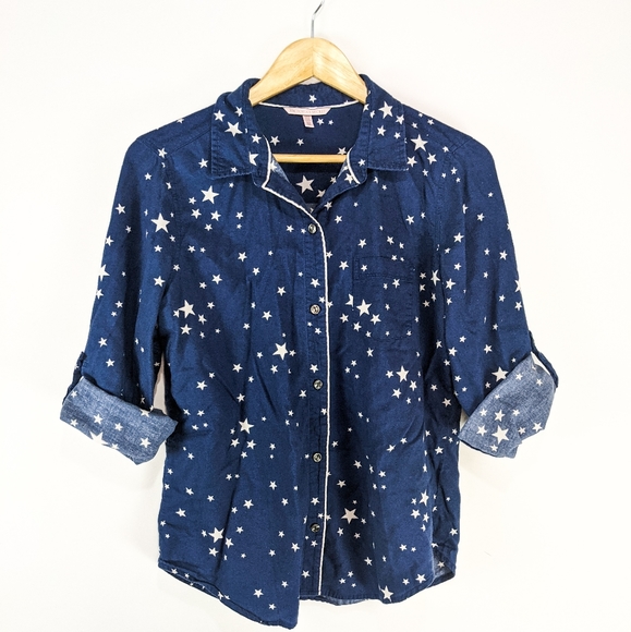 Victoria's Secret Long Sleeve Button Up Pajama Top - Picture 1 of 10